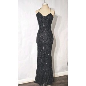 B Darlin Junior's Black V-neck Sequin Dress  Size 1/2